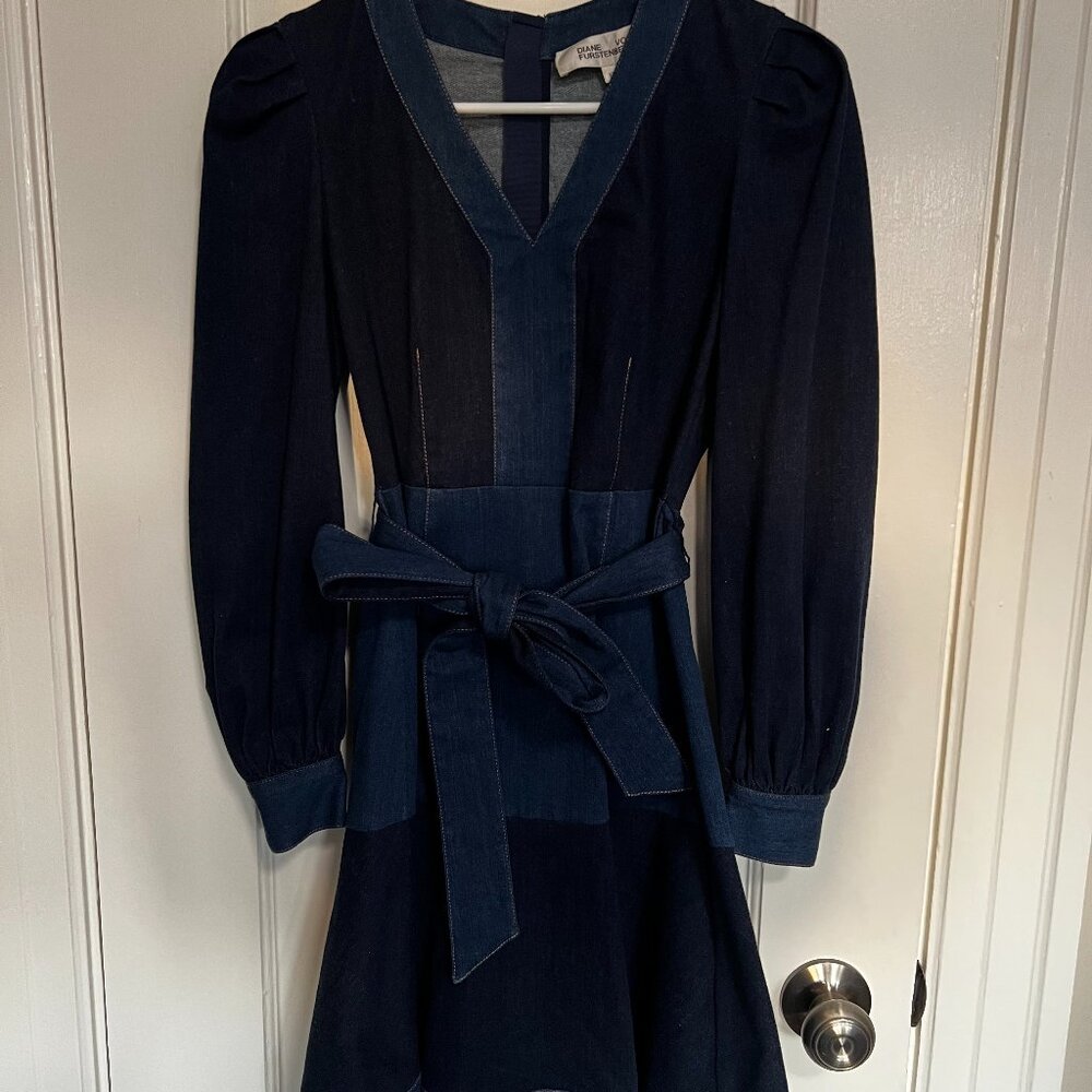 Diane Von Furstenberg Santiago Denim Minidress In Denim Blue